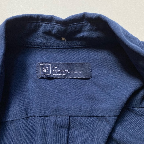 Gap Long Sleeve Button Down Shirt - Picture 3 of 4